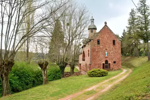 The red sandstone chapel of Notre-Dame de Foncourrieu and its bell turret, Marcillac-Vallon, Aveyron
